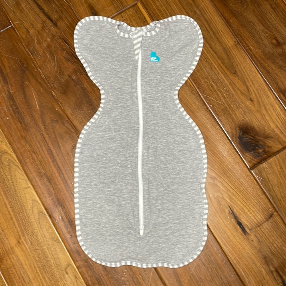 Love to Dream Swaddle Up Size Newborn 1.0 TOG like new